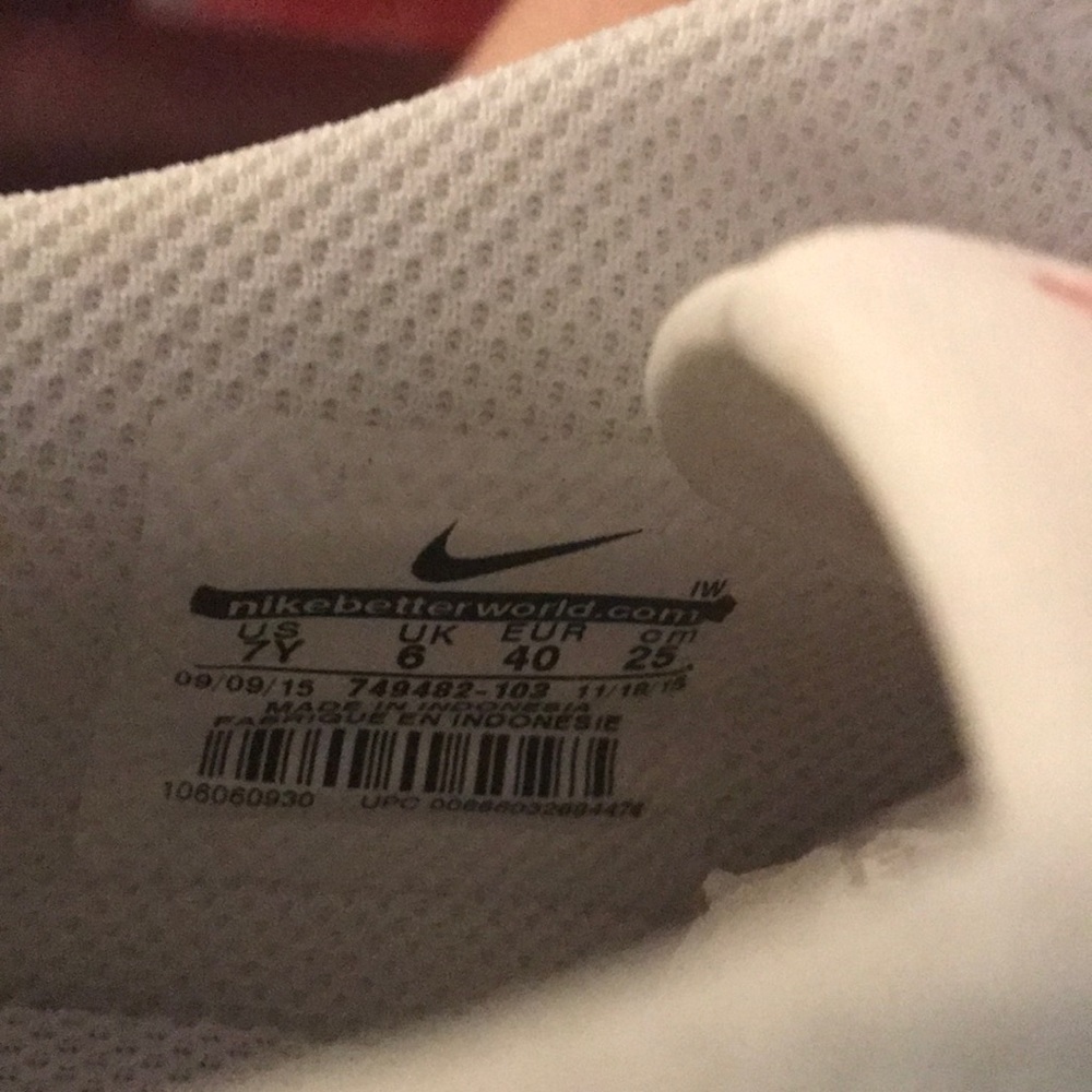 NWT Nike Cortez GS White Red WMNS - Picture 6 of 7